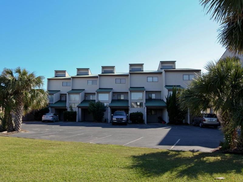 Blue Mountain Villas 13