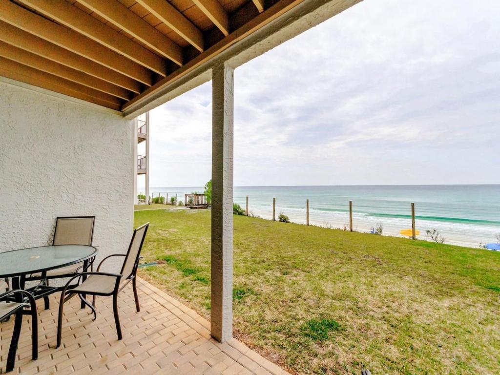 Blue Mountain Villas 13