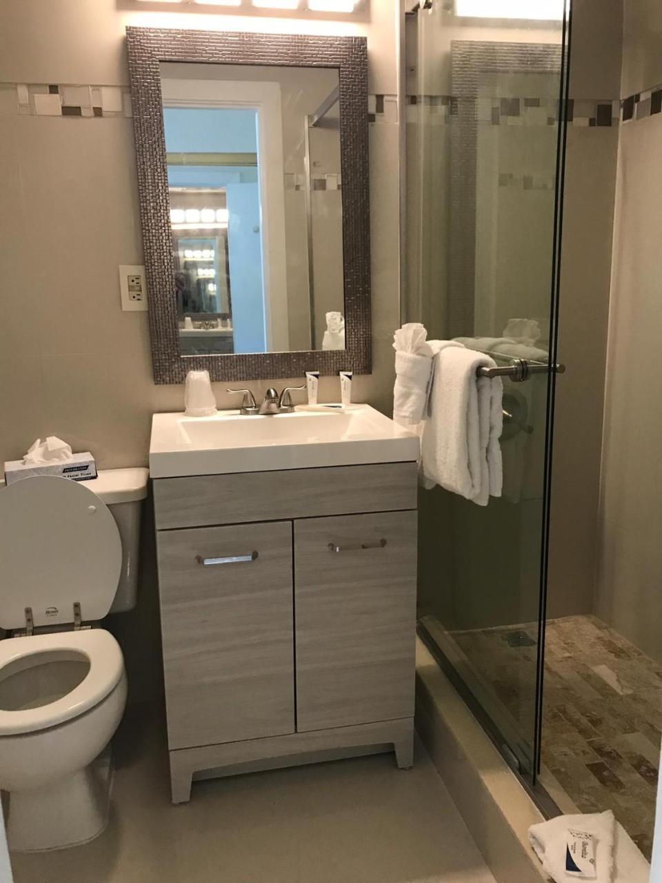 Oceanfront Suites At Beach Hollywood