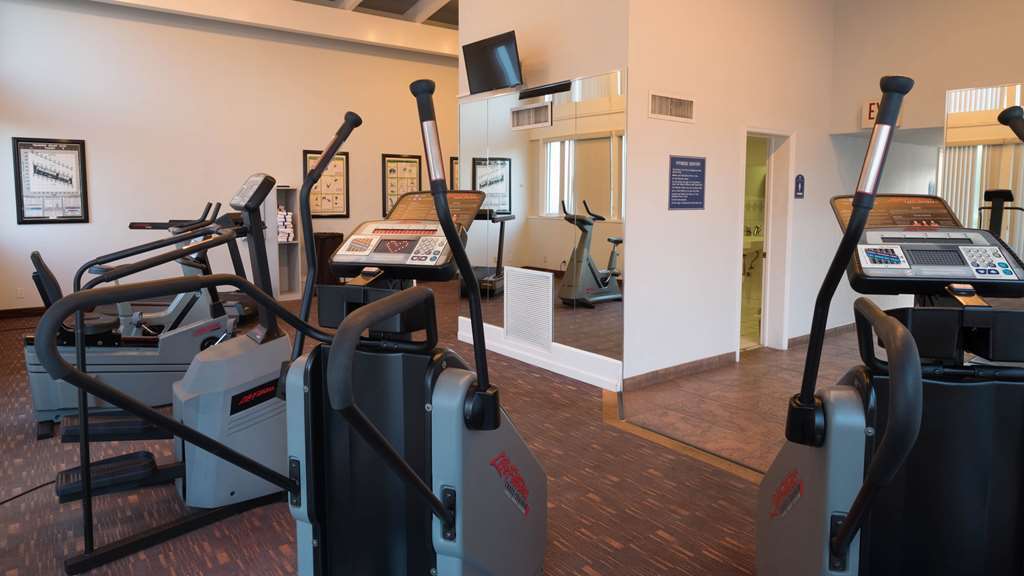 Magnuson Marina Cove Hotel