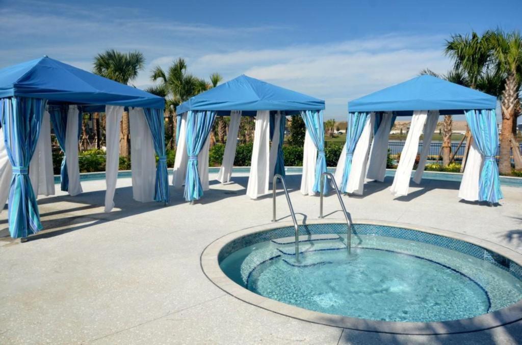 Windsor At Westside Villa