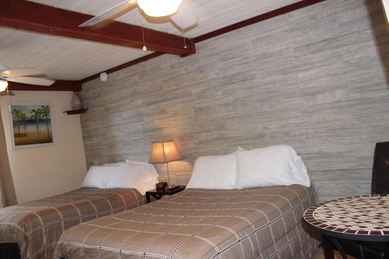 Motel Beach Suites
