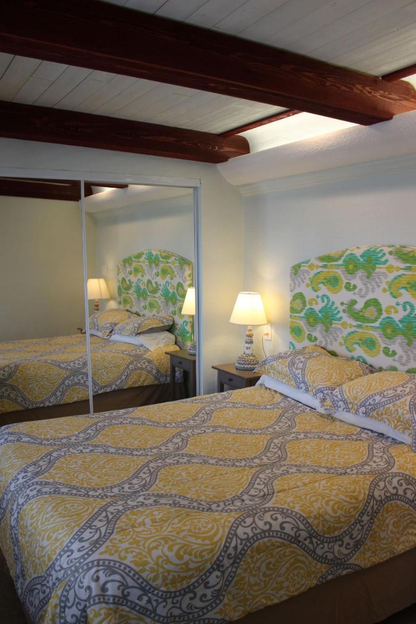 Beach Suites 3*