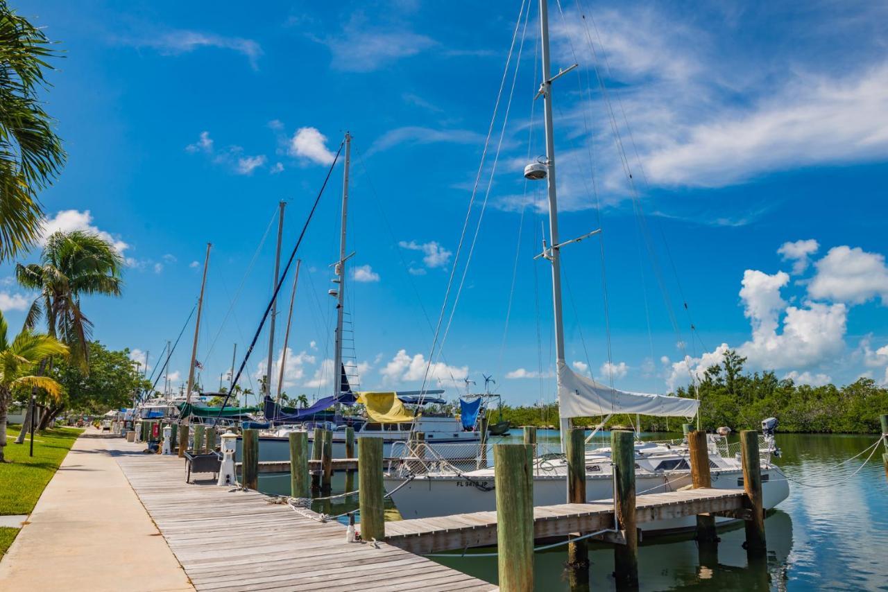 Inn Skipjack & Marina Marathon