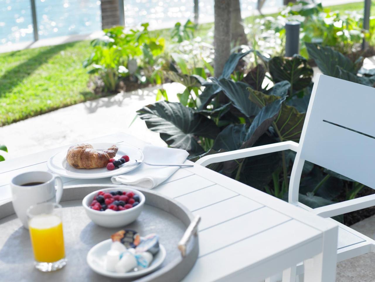 Hotel Grand Bay Harbor Bal Harbour