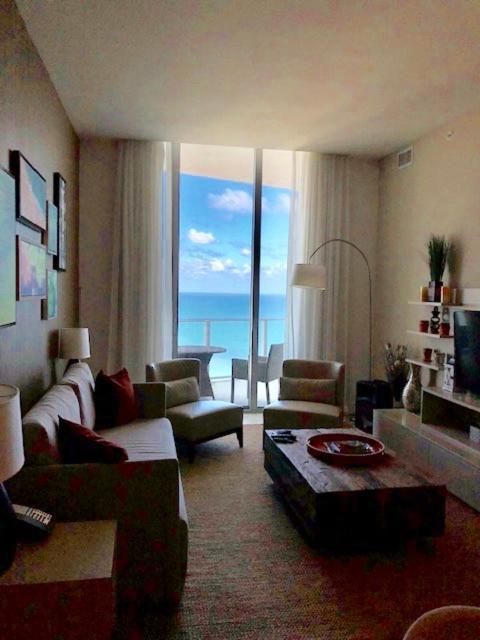 Apartment Hyde Beach Ph41 Hollywood