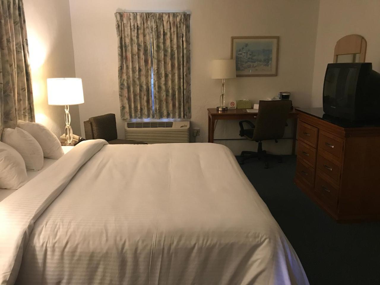 Key Largo Inn Motel 2*