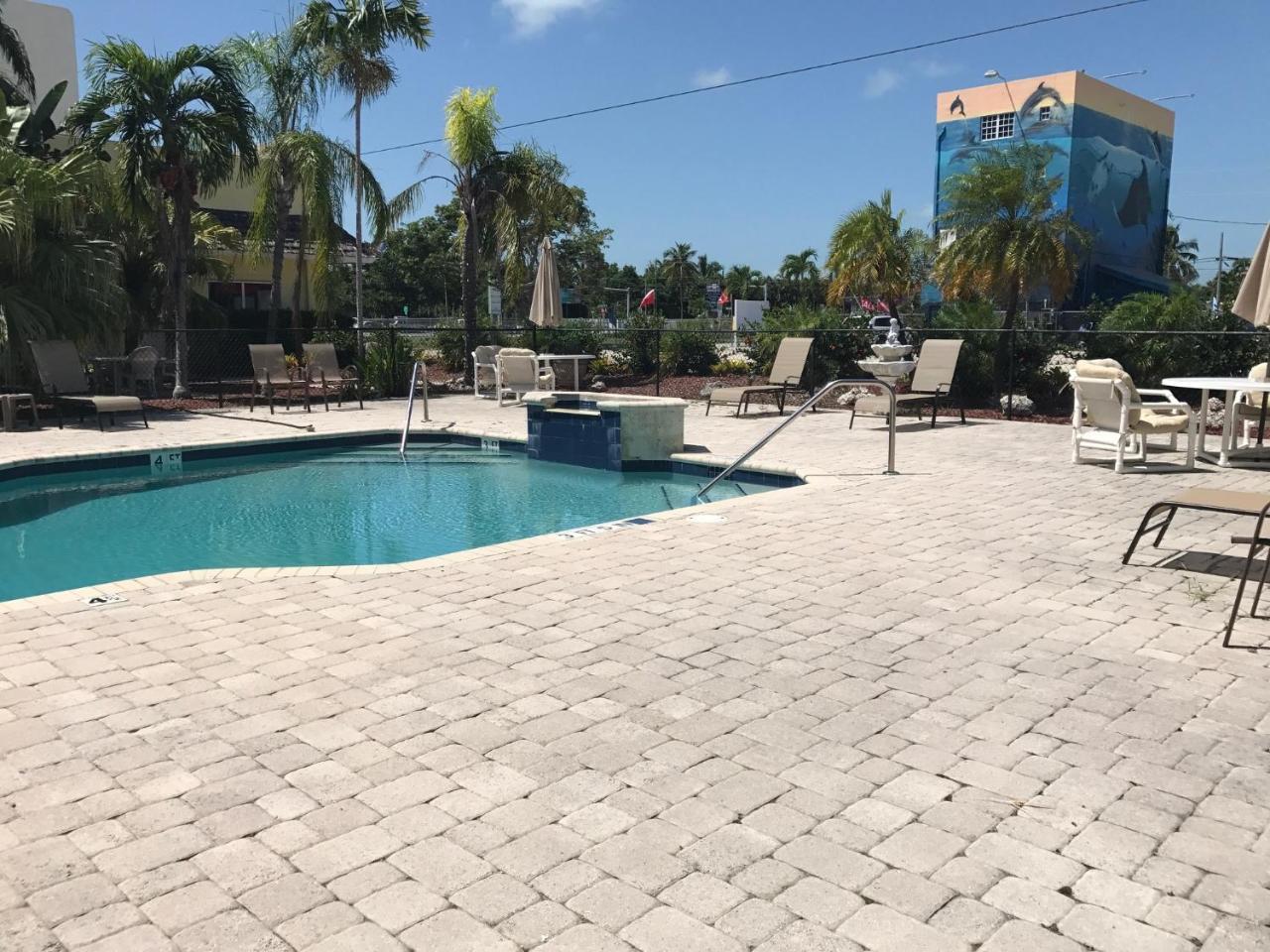 Key Largo Inn Motel 2*