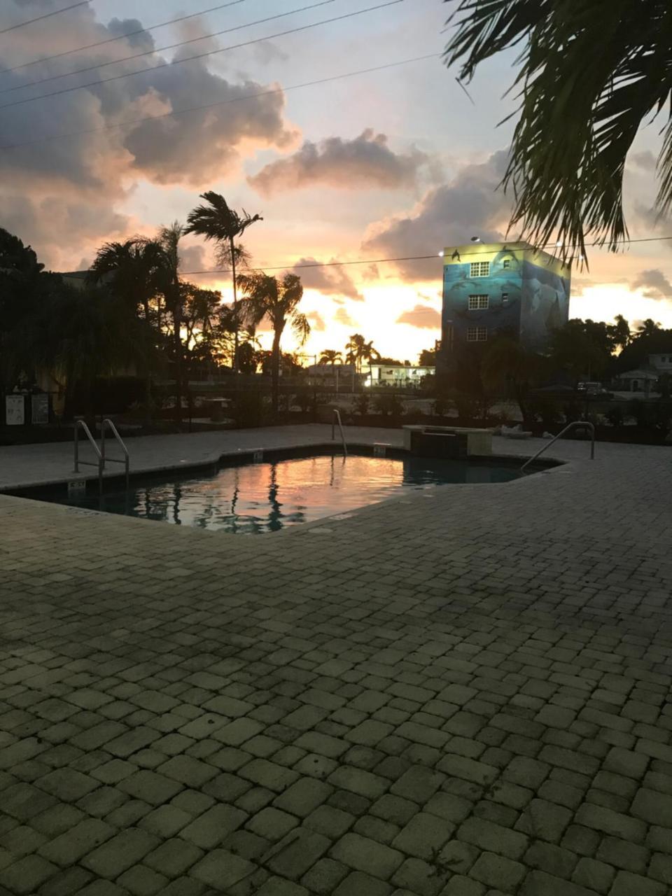 Key Largo Inn