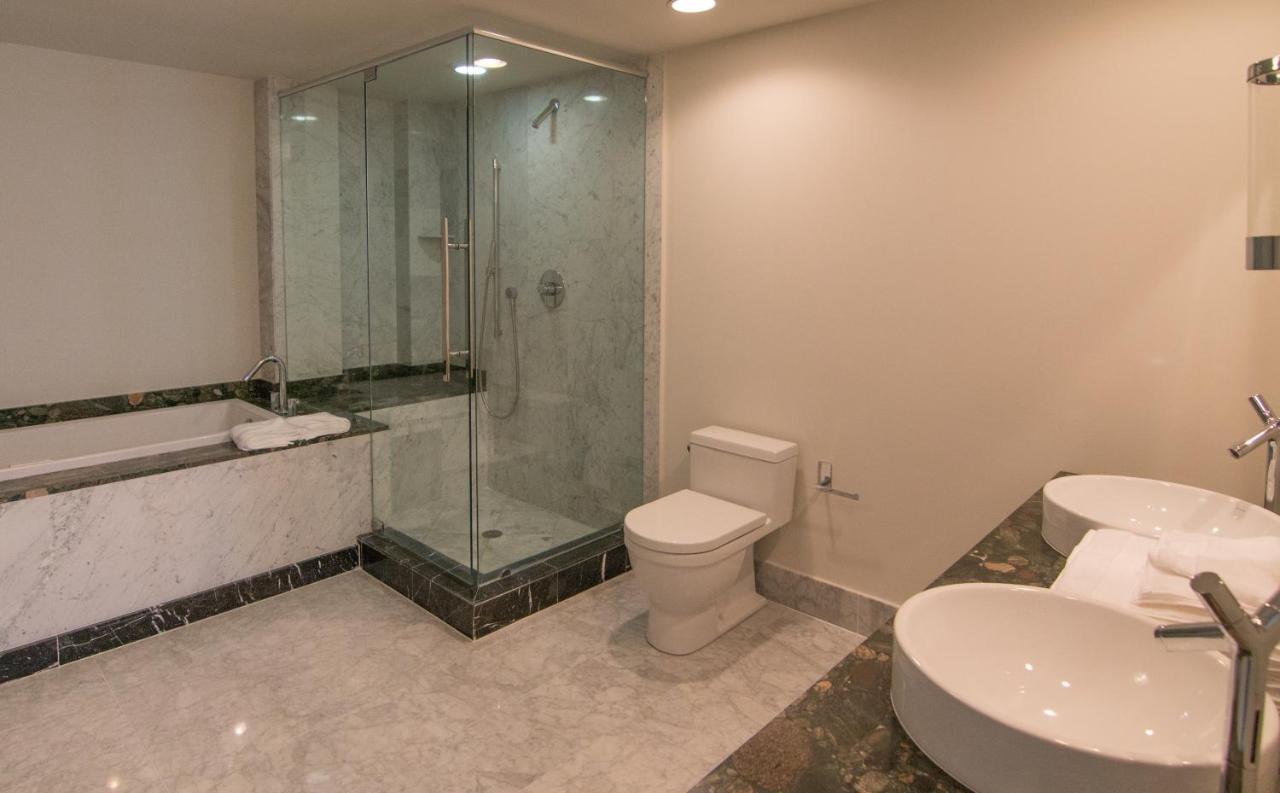 Luxury 5-star @37th Floor In Icon Brickell 2b/2b