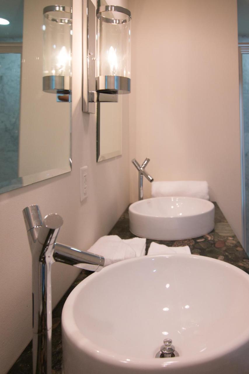 Hotel Luxury 5-star @37th Floor In Icon Brickell 2b/2b
