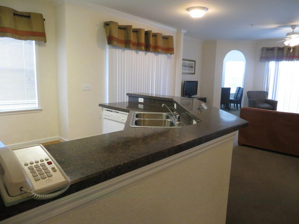 Apartment Angela's Palisades - Three Bedroom 406 *