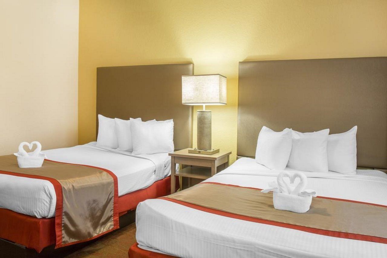 Floridays Orlando Two & Three Bed 4* Williamsburg