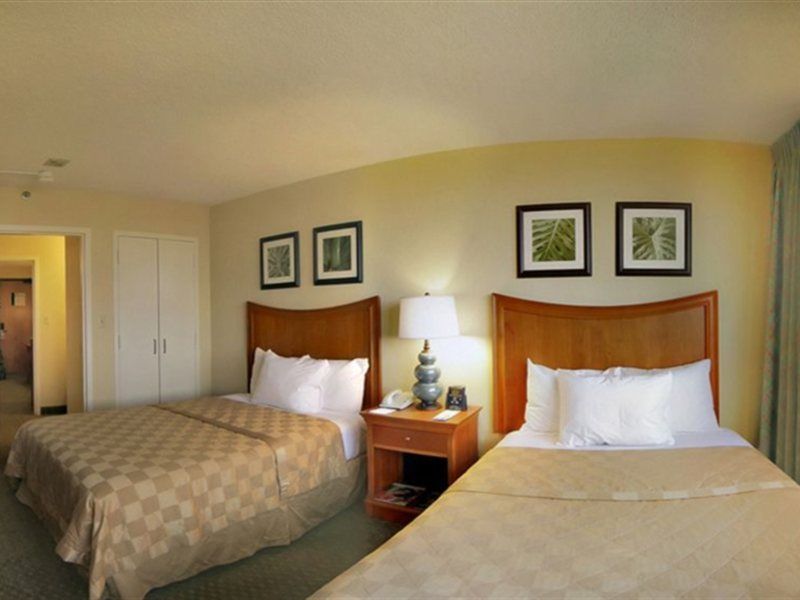 Embassy By Hilton Orlando International Drive Icon Park 3*