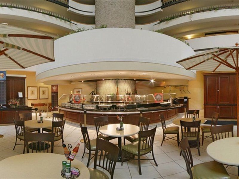 Embassy By Hilton Orlando International Drive Icon Park 3*