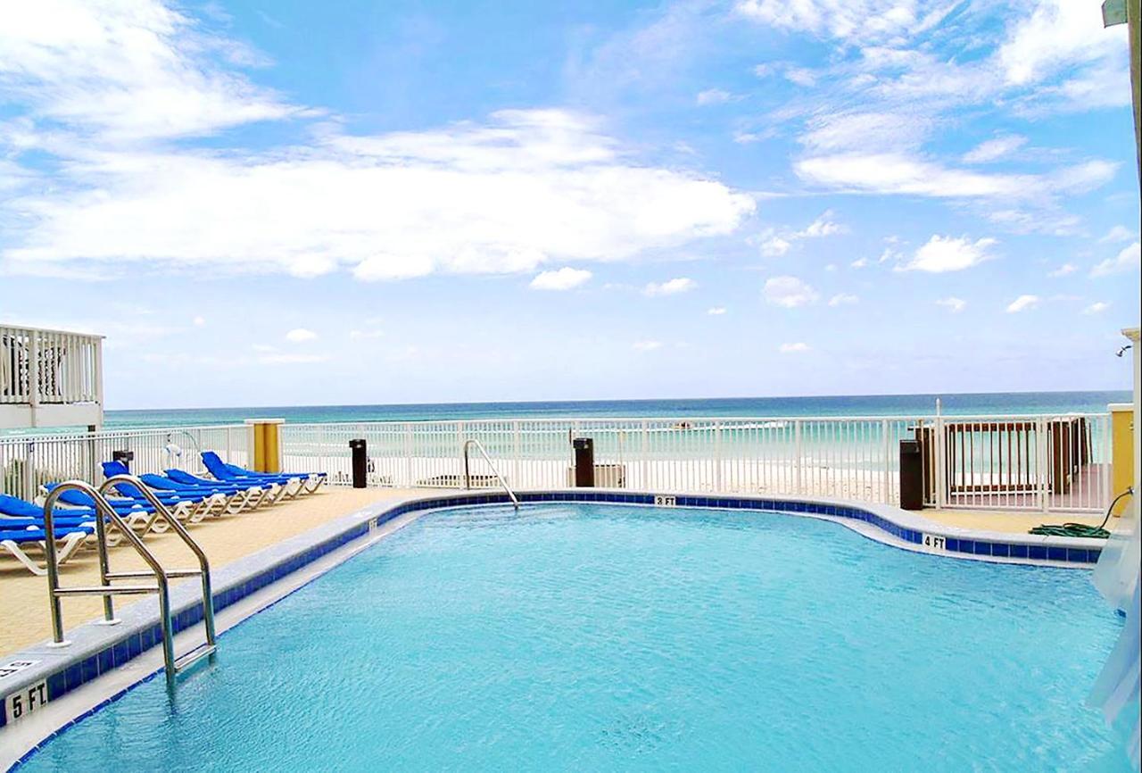 Apartment Tropic Winds 1104