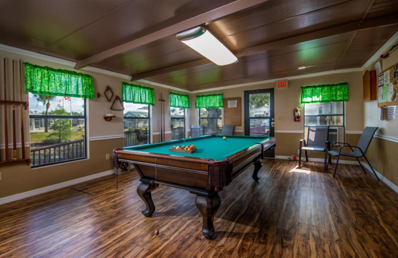 Waters Edge Holiday park Zephyrhills