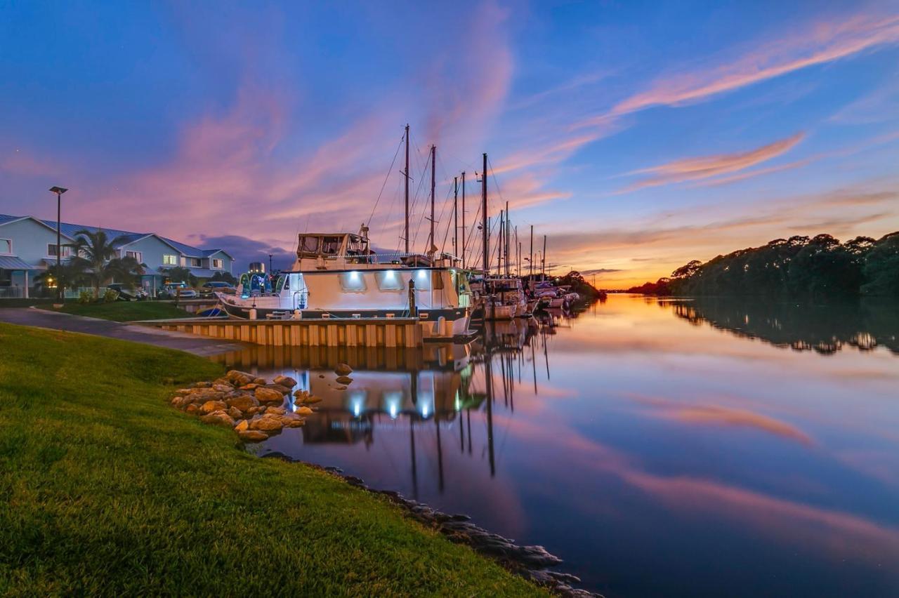 Cape Crossing & Marina Resort Merritt Island