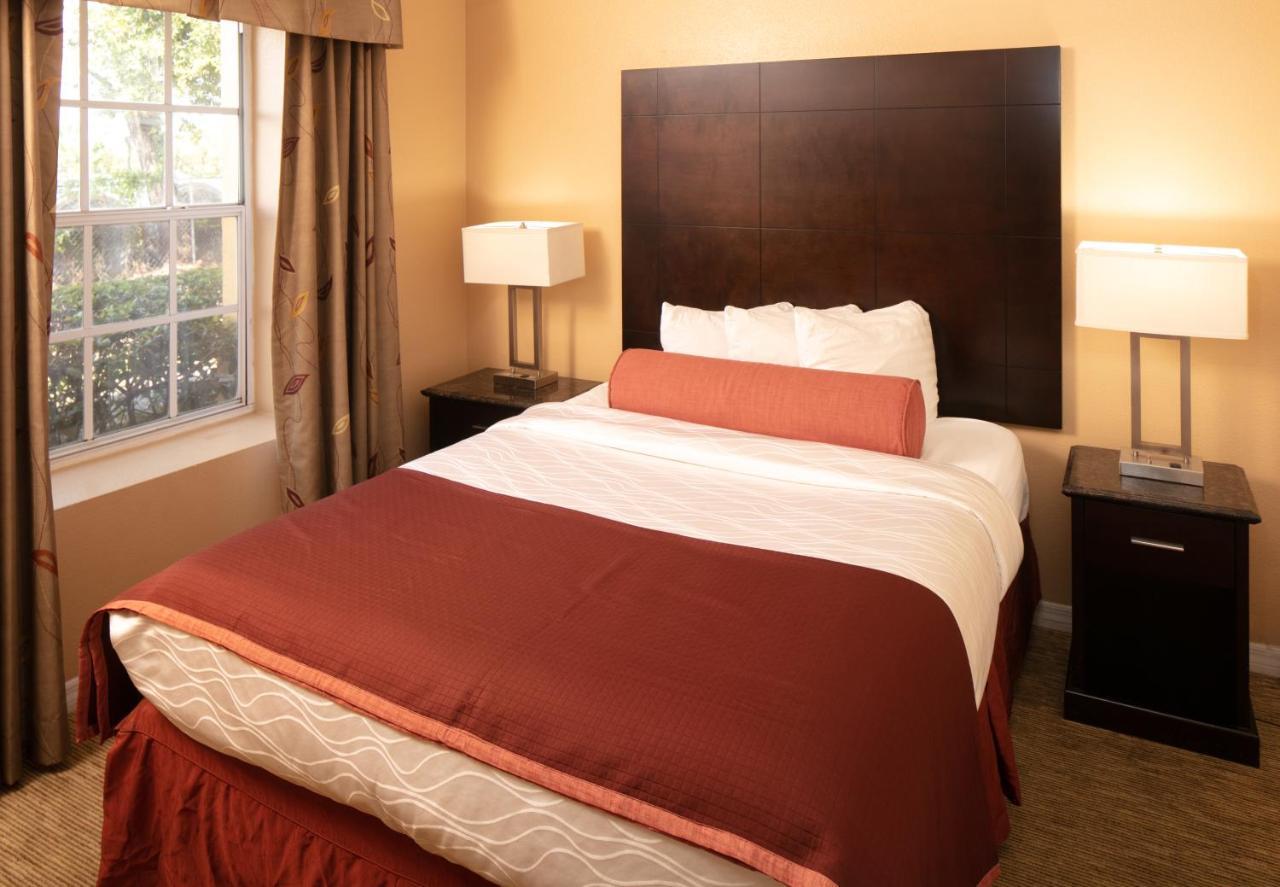 Saratoga Villas- Near Resort 3*
