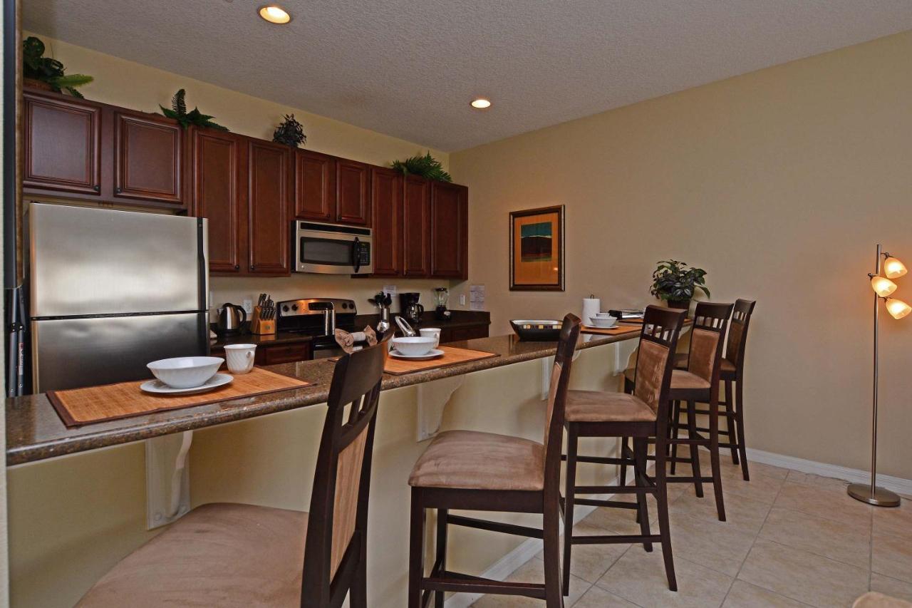 Villa Paradise Palms-4 Bedroom Townhome-3001pp Kissimmee