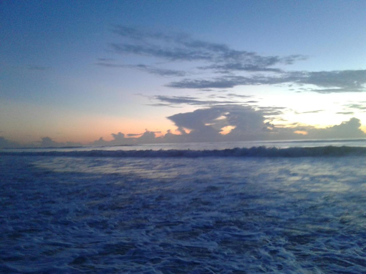 Island 2* Cocoa Beach