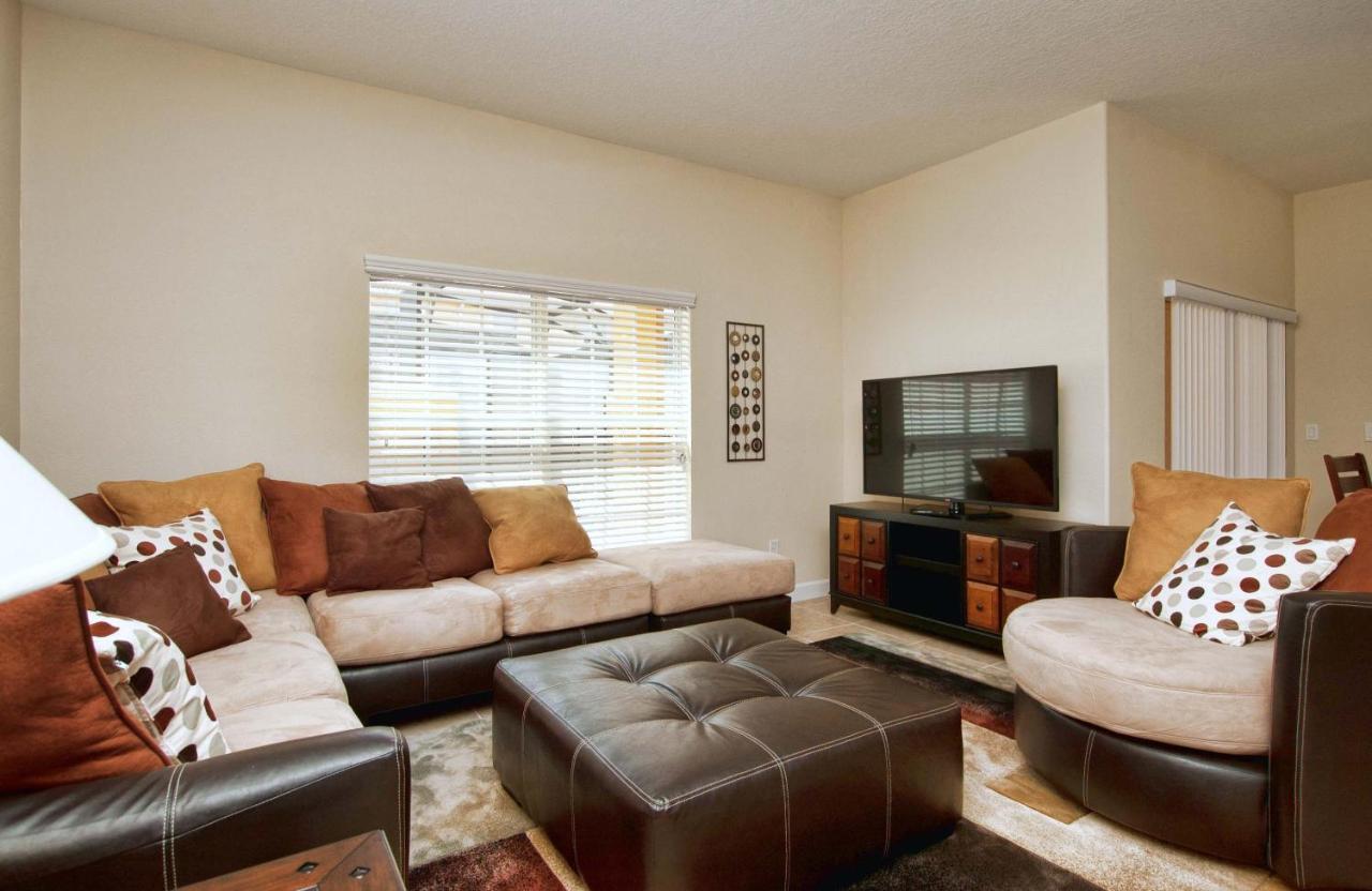 Paradise Palms- 4 Bed Townhome W/splashpool-3080pp Holiday home *