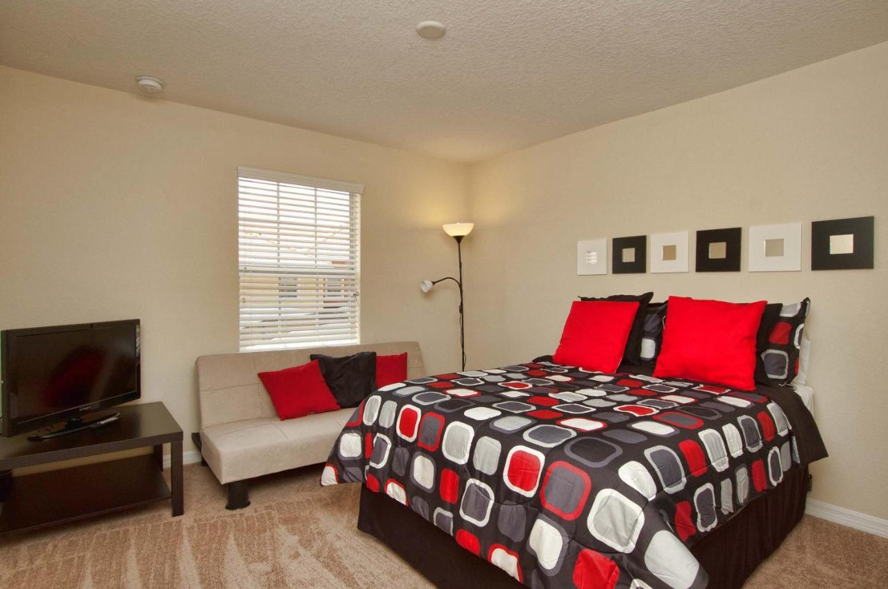 Paradise Palms- 4 Bed Townhome W/splashpool-3080pp Holiday home Kissimmee