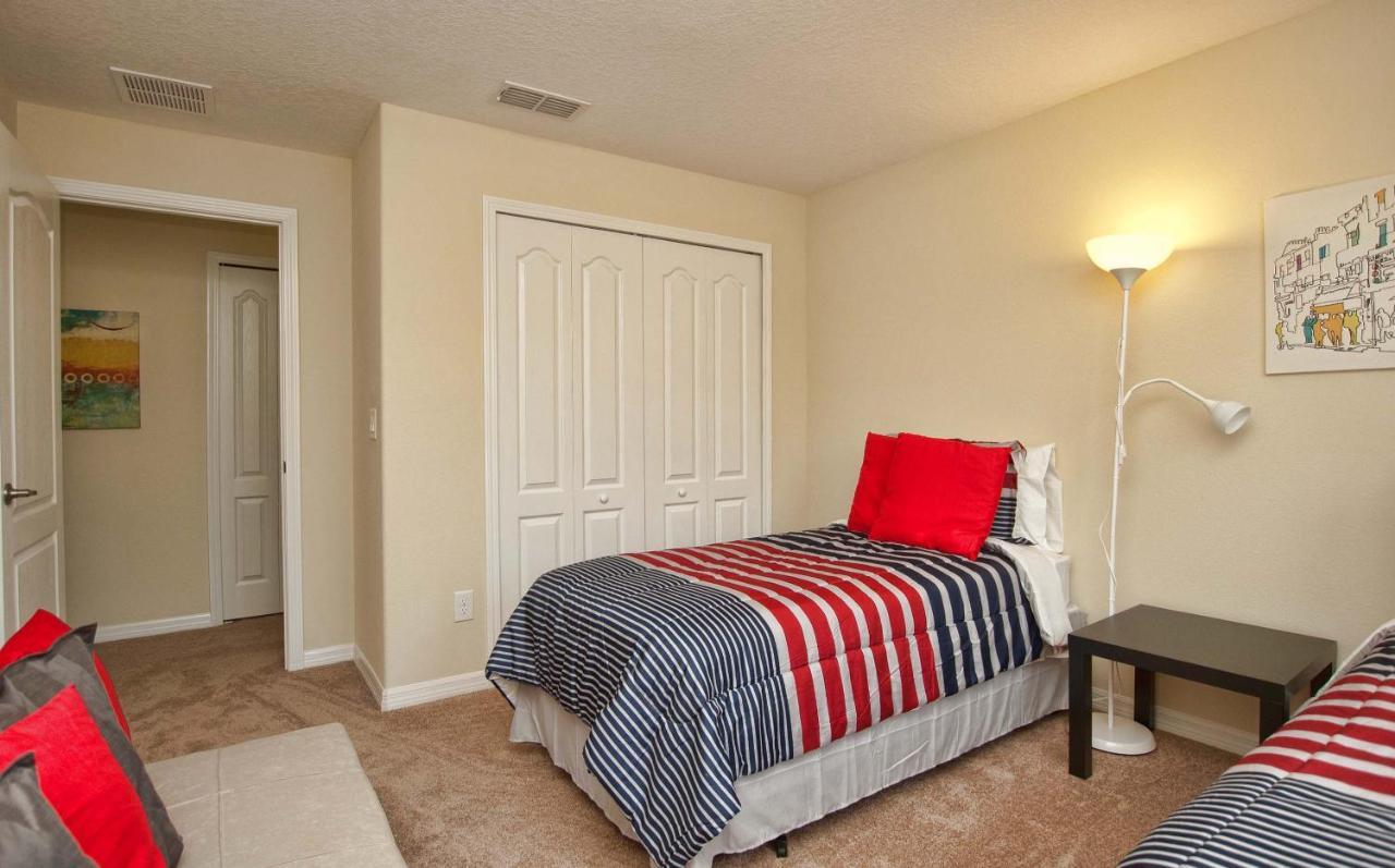Paradise Palms- 4 Bed Townhome W/splashpool-3080pp *