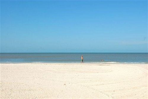 Hotel Gulf Breeze Fort Myers Beach
