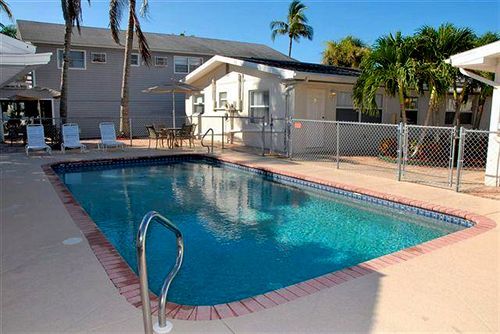 Gulf Breeze Hotel Fort Myers Beach