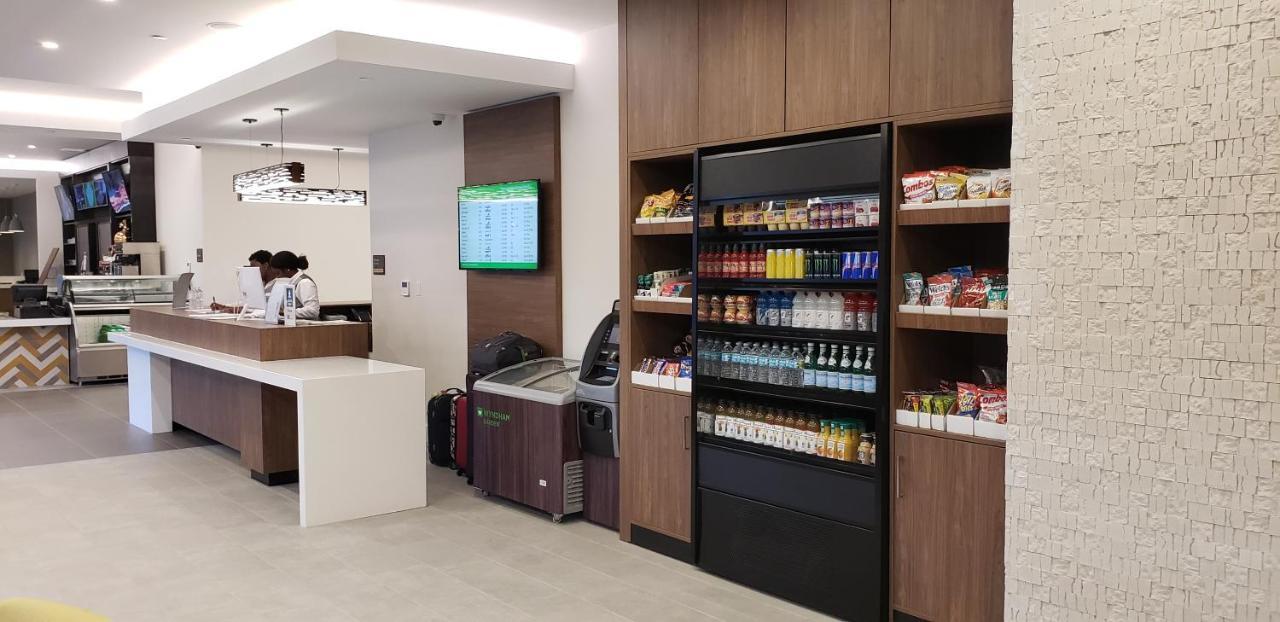 Wyndham Garden Ft Lauderdale Airport & Cruise Port Hotel 3*