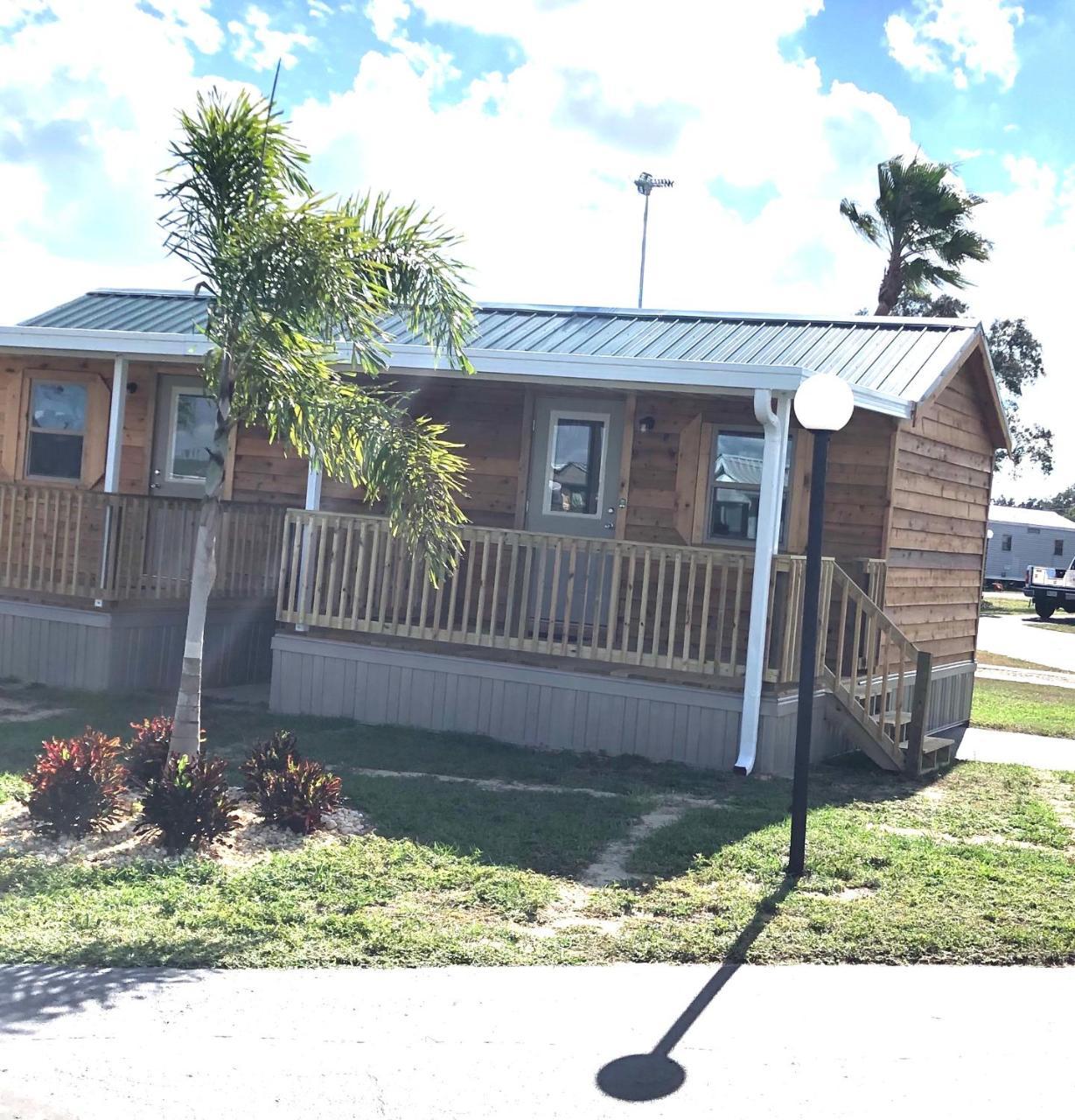 Resort Woody's Rv Llc *