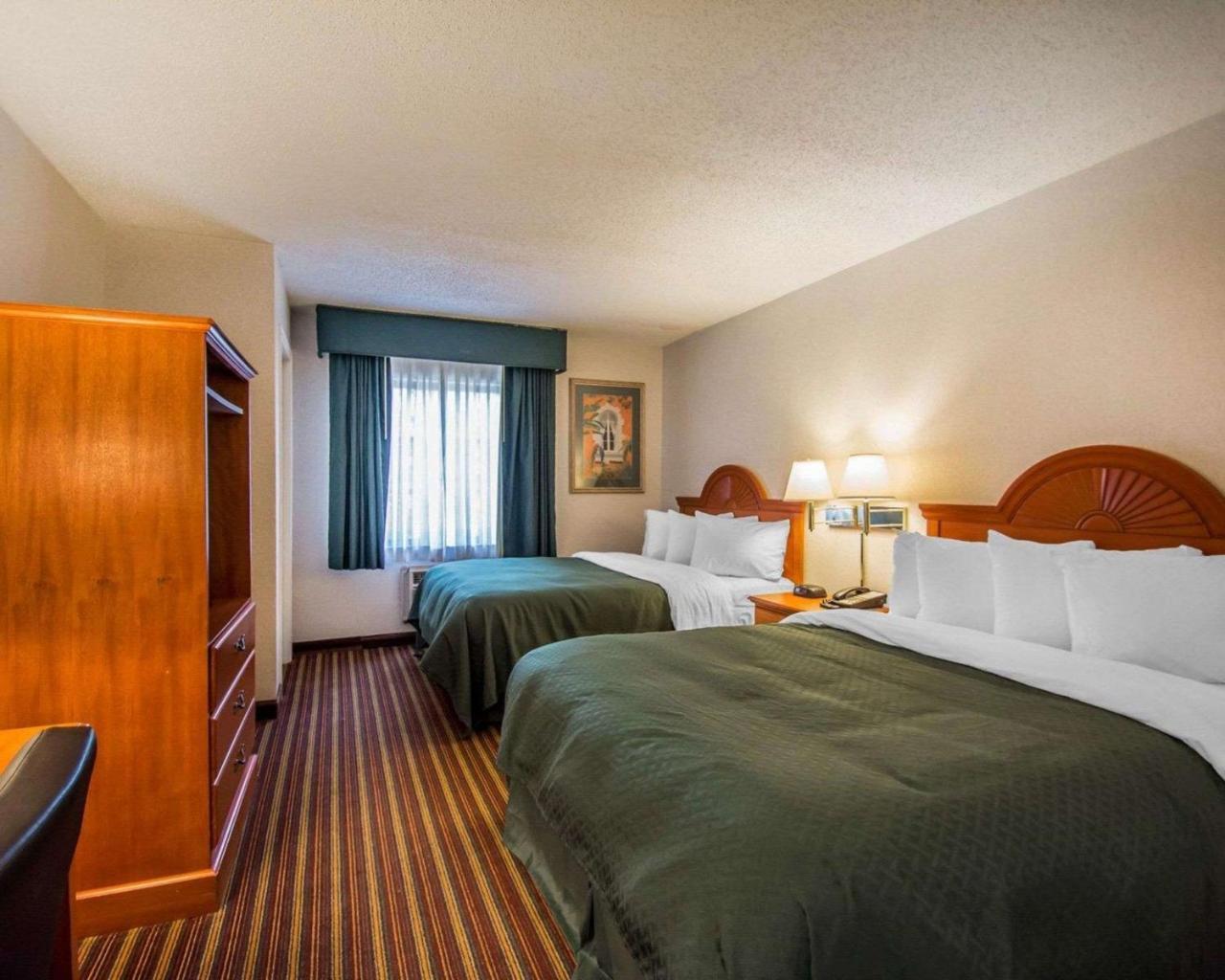 Quality & At Tropicana Field Hotel St. Petersburg