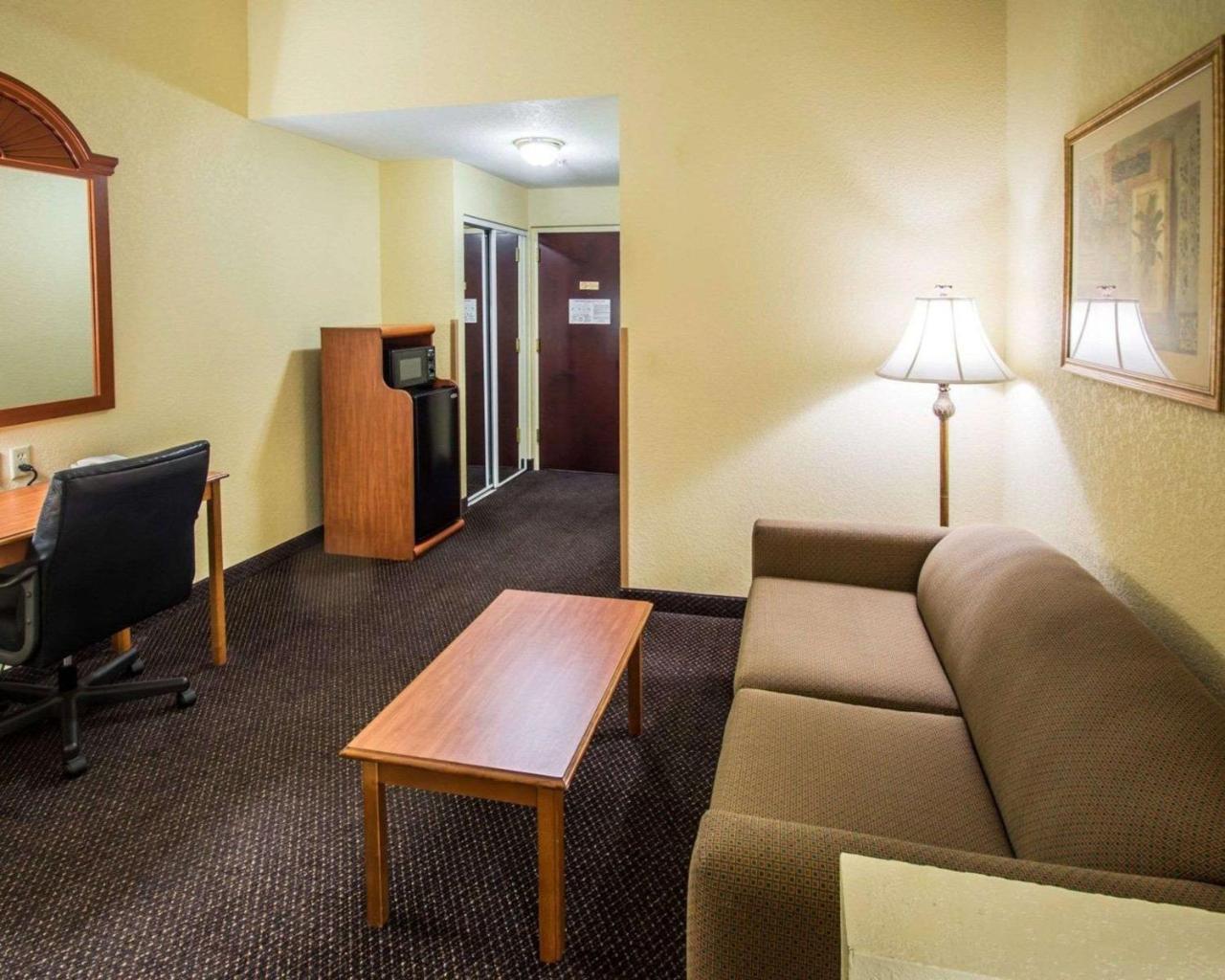 Comfort & I-95 Hotel Jupiter