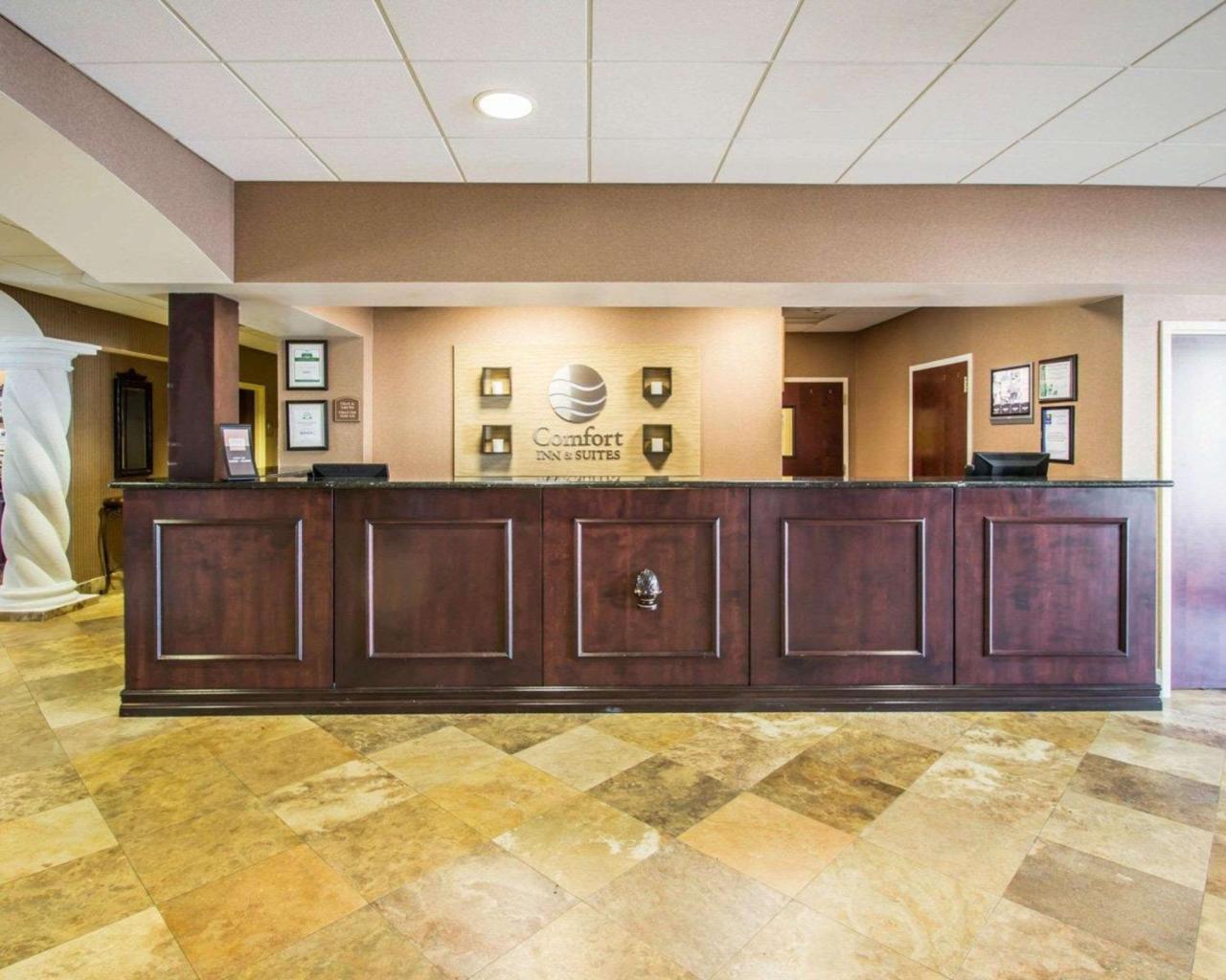 Hotel Comfort & I-95