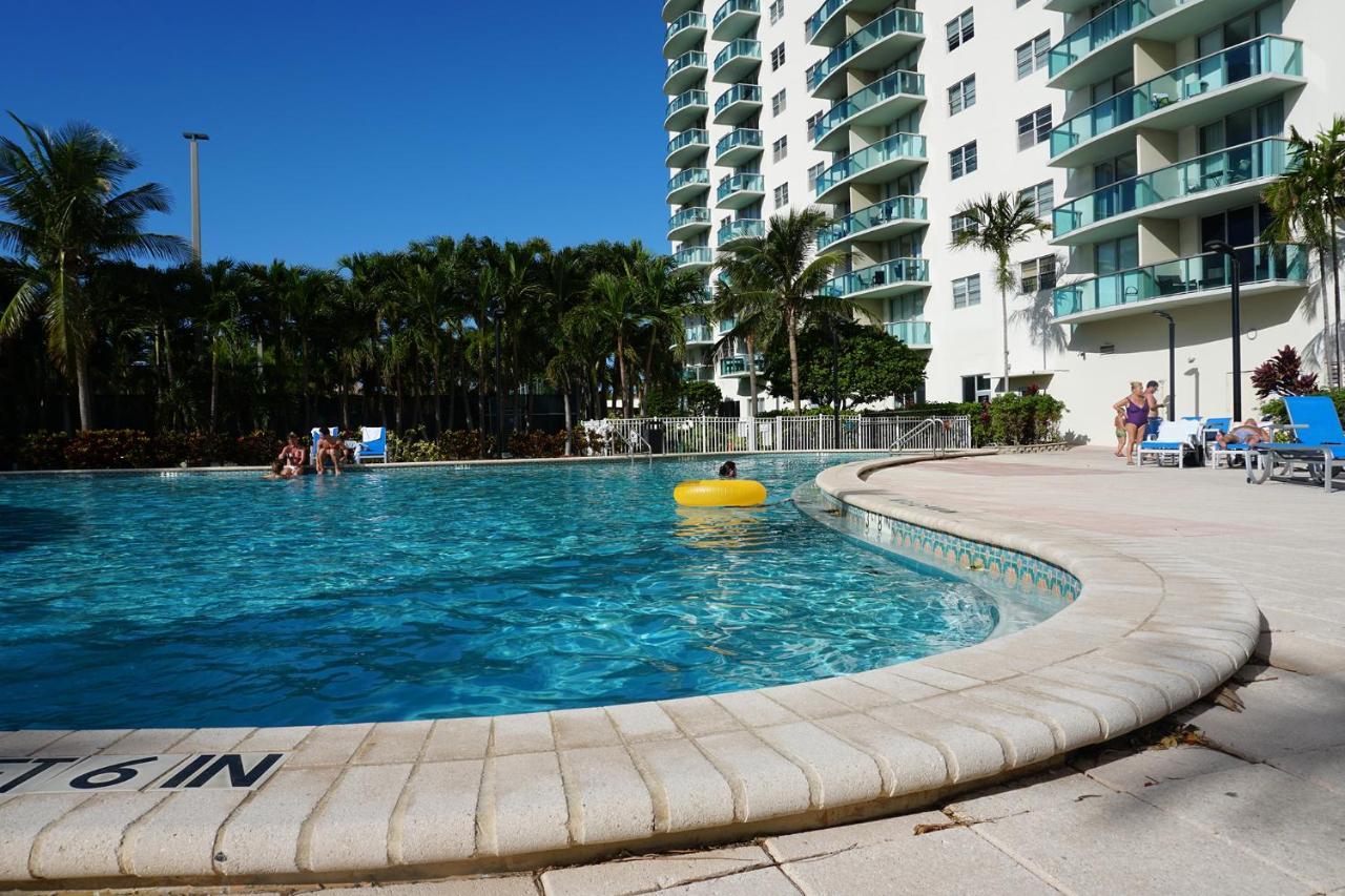 Sunny Isles *