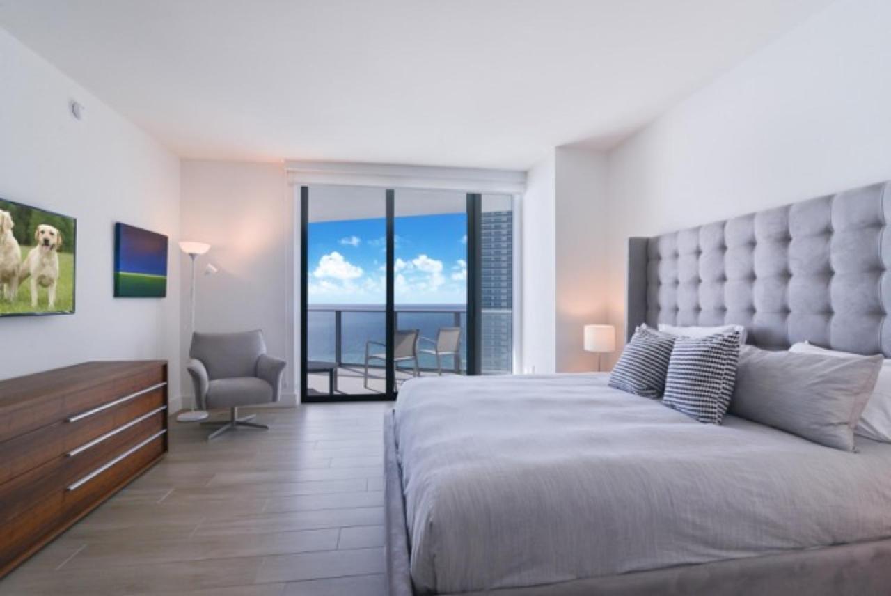 Contemporary Dania Beach