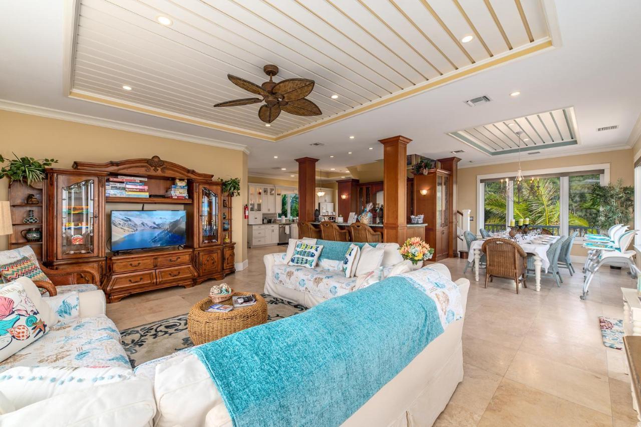 Bella Vista * Fort Pierce