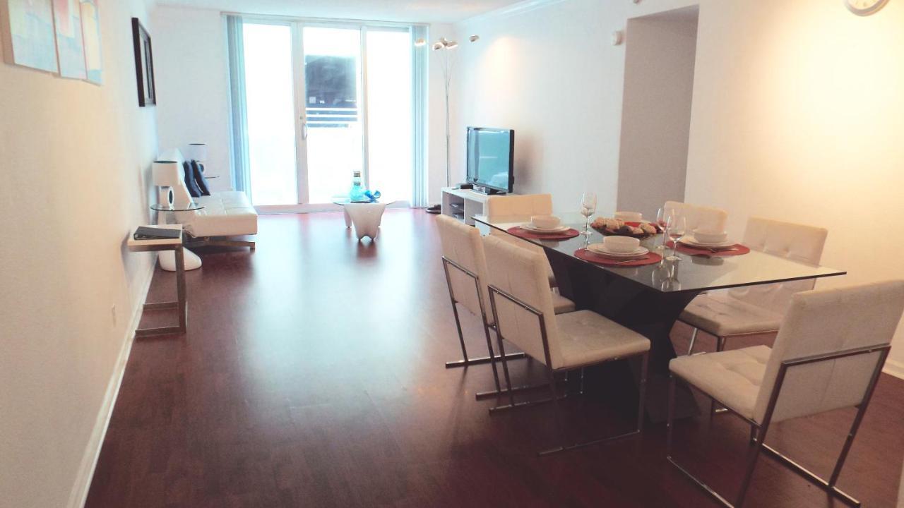 At Tides 2nd Fl Apartment Hollywood