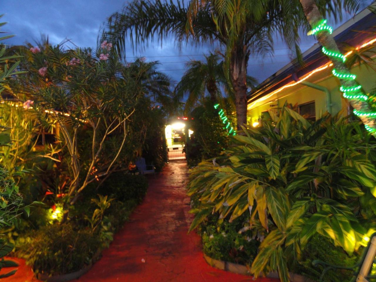 Affordable Beach - One Bedroom Dlx *