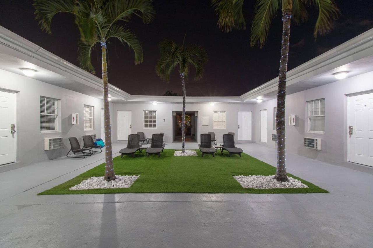 Chic 1 Bedroom W Parking Space & Walk To The #6 Apartment Hollywood