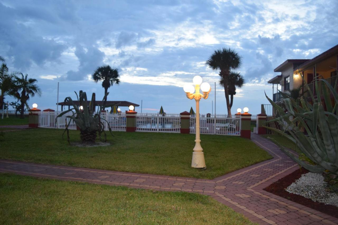 Sails St. Pete Beach