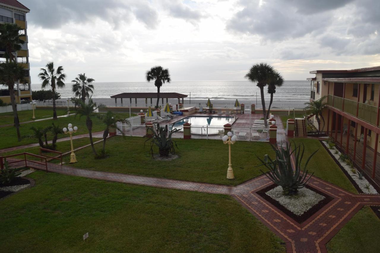 Sails Motel 3*