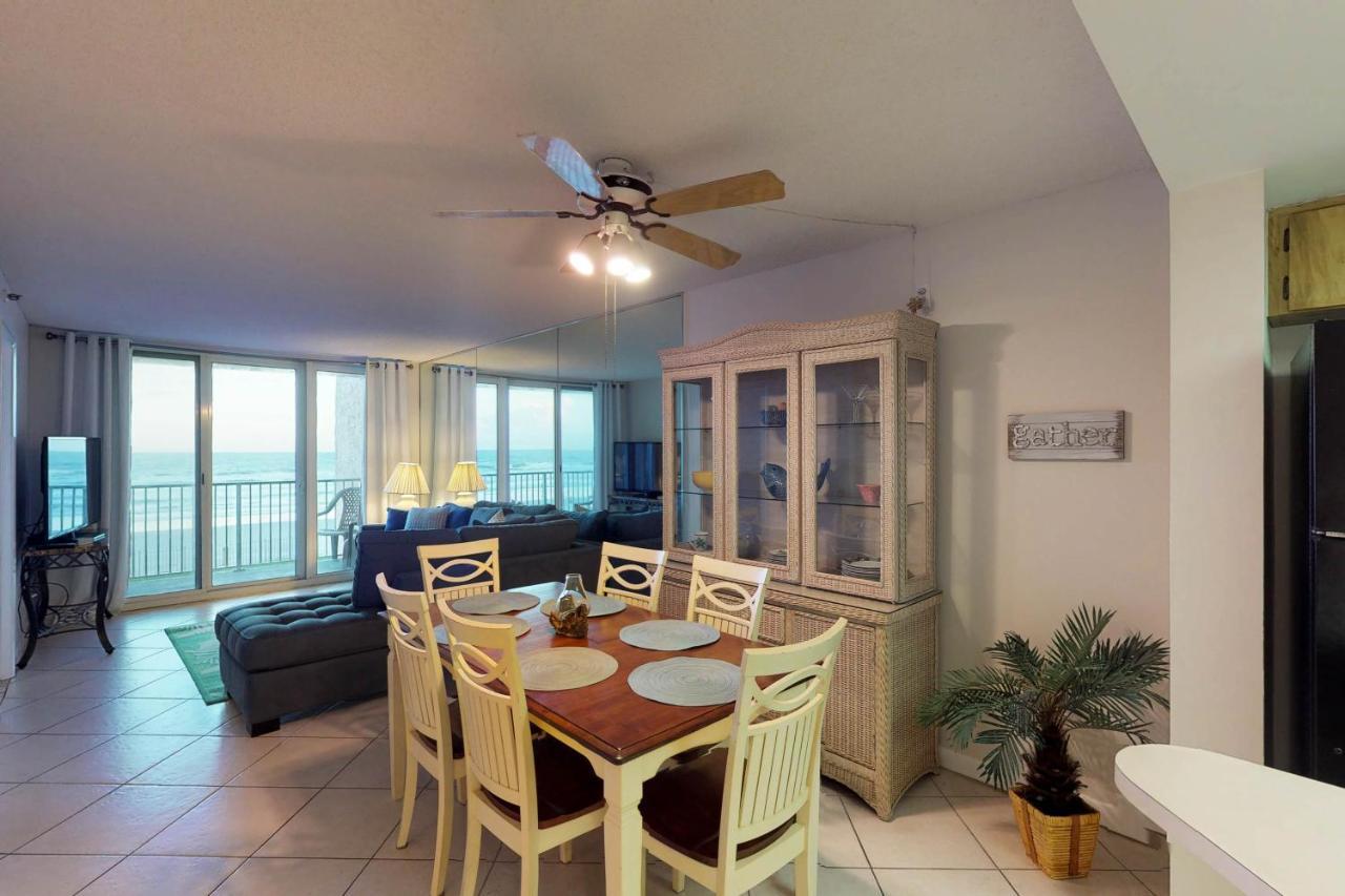 Oceania Plaza & New Smyrna Beach