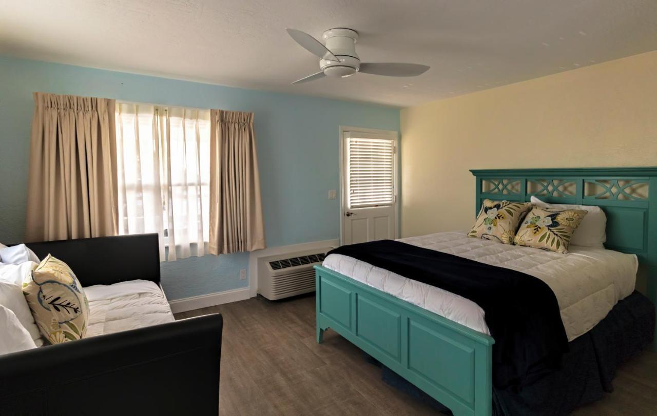 Sea View Inn 3*