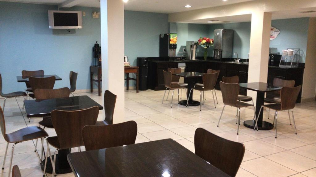 Motel Super 8 By Wyndham Clearwater/us Hwy 19 N Clearwater