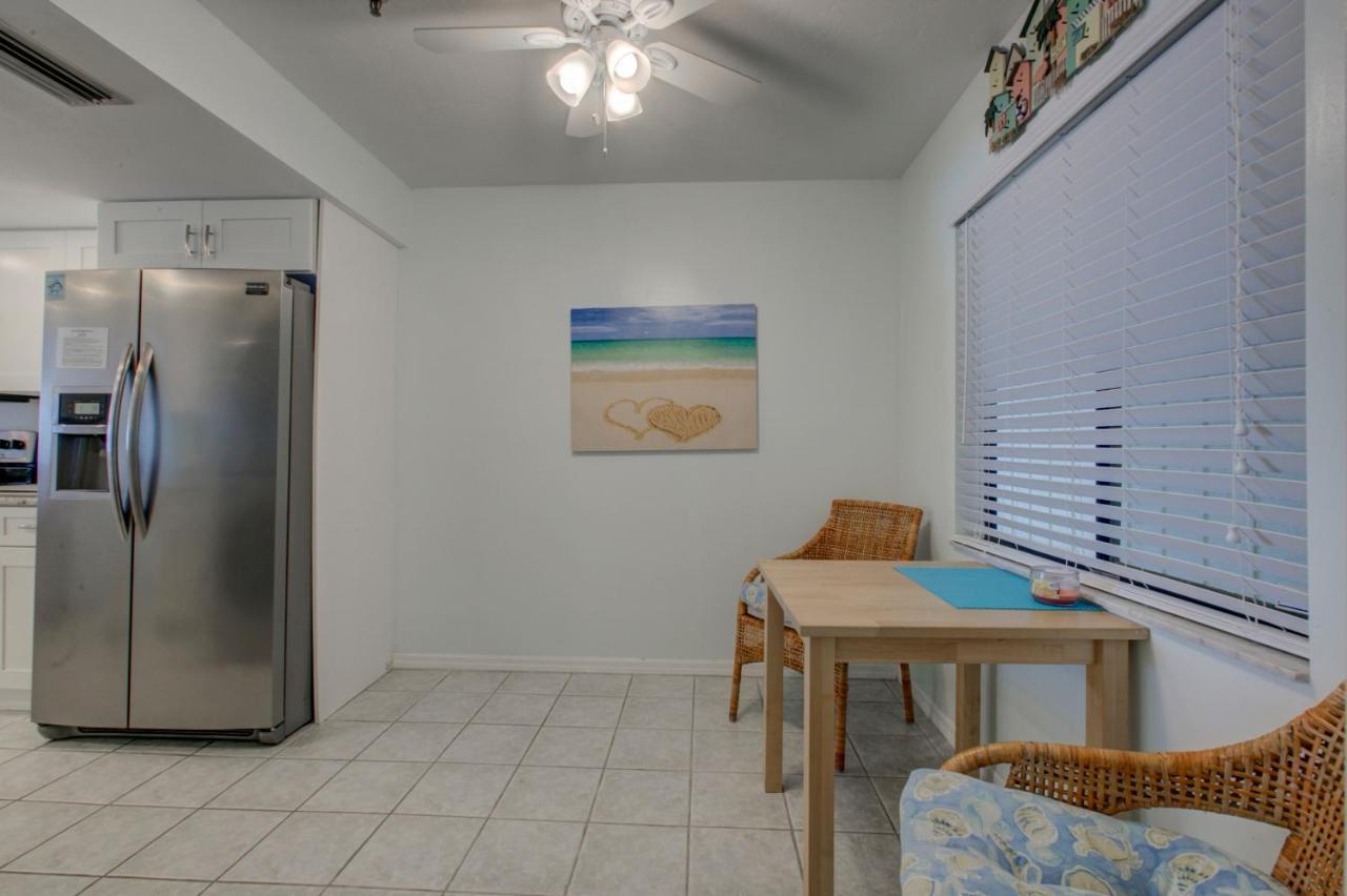 Apartment Anna Maria Island Sands 101 *
