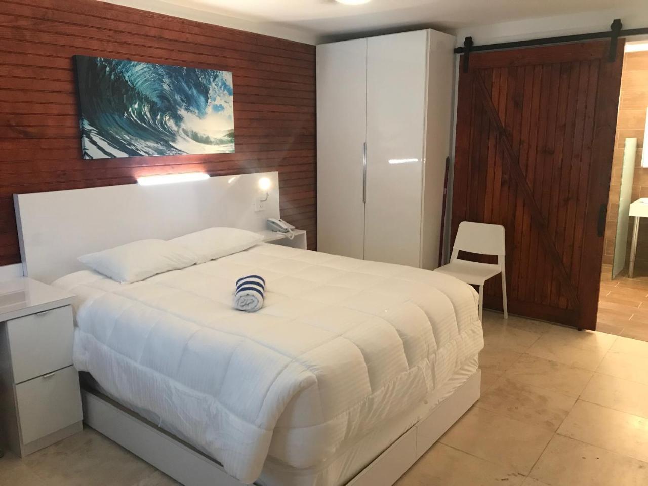 Wave Beach Vacation Apartment Pompano Beach