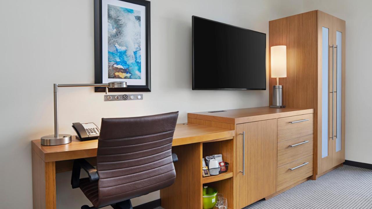 Hyatt Place St. Johns Town Center