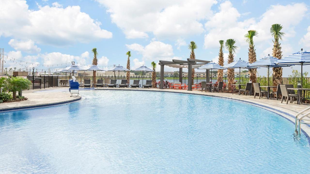 Hyatt Place St. Johns Town Center 3*